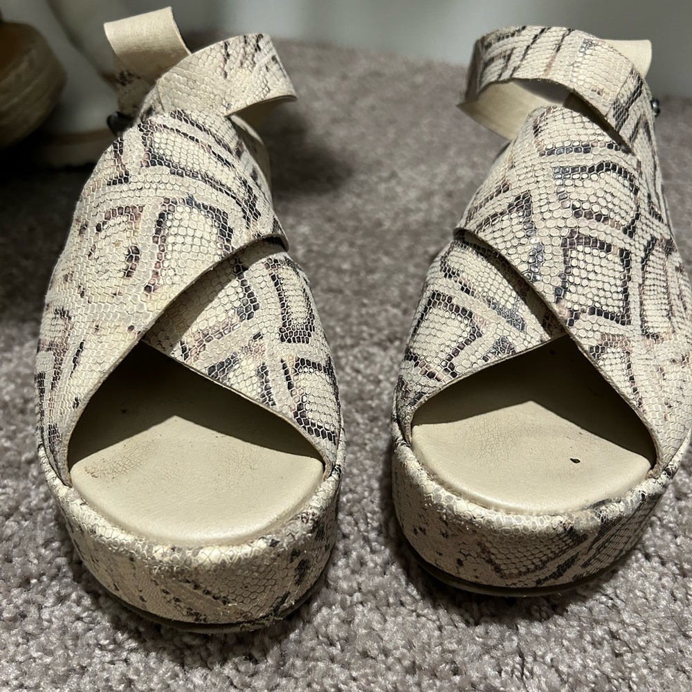 Matisse Runway Snakeskin Platform Wedges